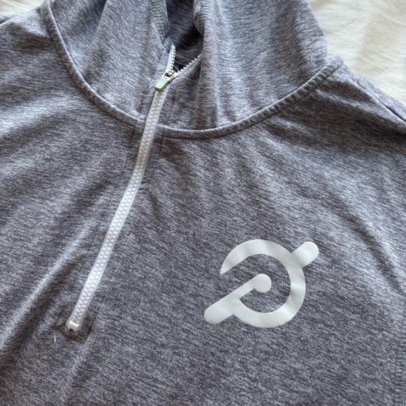Peloton Grey Quarter Zip - Picture 4 of 5